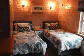 Alpaca Farm- Valley Views- Sleeps 4- Parking- Pets - Image 4