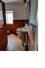 Altes Bauernhaus in einem privaten Farm. - Image 3