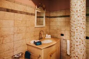 Charmante Villa in den Hügeln der Marken mit eigenem Park, sehr nahe am Strand - Image 2