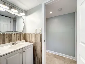 Dock • Kayaks •  Manatees • Waterfront 3/2 <2mi to Downtown • Pet Friendly - Image 3