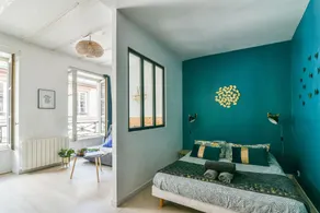Apartamento perto da catedral: Window on Krut - Image 3