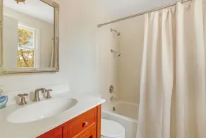 Sweeping Dunes Beach Cottage - Image 2