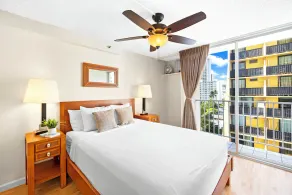 Pacific Monarch - 1 BR - Ocean and City Views! - Image 5