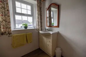 Curraheen Cottage - Image 3