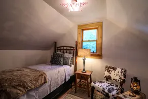 Buffalo Hollow Preserve & Cabin in the Blue Ridge Mountains Pet Friendly - Image 4