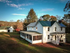 Eine ruhige, schöne alte Farm auf einem schönen Stück Land in der Nähe von Shenandoah Park - Image 4