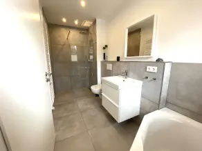 A modern, high-quality home on a cul-de-sac! - Image 3