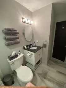 Two Full Baths in Newly Renovated ski golf Condo! New on Market!! - Image 3