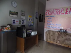 Amelia 2 Guest House - Image 5