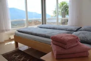 Apartment with a unique panoramic view over Lake Maggiore - Image 3
