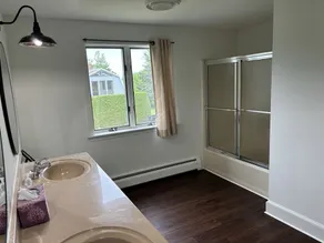 Spacious 5 Bedroom home in Saco's Kinney Shores, perfect for families! - Image 2