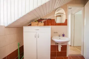 Lofted studio for 2, kitchen, bathroom, Trogir - Image 3