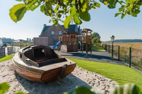Holiday home \"Borkum\" with 88sqm - in the holiday park Harkebrügge - Image 2