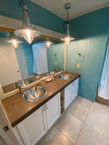 Stay at Heron Cove located in popular Mallard Lakes! - Image 4