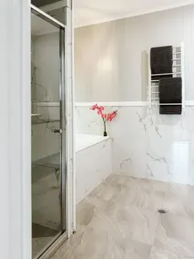 Possums Retreat - Private Spacious Cottage with Hydrotherapy Spa - Image 2
