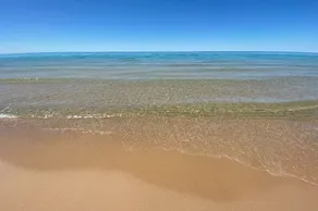 Lake Michigan beachside cottage in Good Hart - Image 4