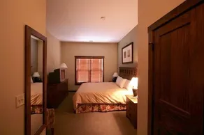 Soaring Eagle Lodge - Snowshoe's Newest, Platinum Rated - Image 2