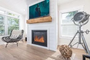 Phoebe’s Waterfront Lakehouse . Close to Mad River Mountain Skiing & Cranberry's - Image 2