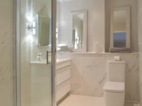 2 bedroom accommodation in Roslin - Image 3