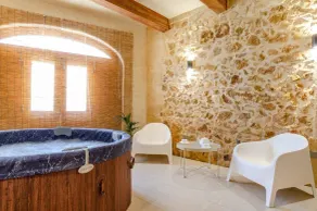 Gozo Apartment w/Private Pool, Cosy Terrace, BBQ & AC - Image 2