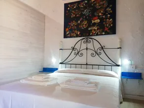 Comfortable Fisherman's House - Image 3