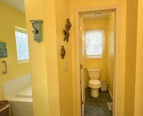 Sophie's Island Villa: Condo pratique pour se rendre dans les restaurants et les magasins. - Image 4
