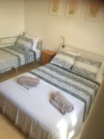 Nouvelle liste! Fabuleuse villa adaptée aux familles, marcheurs, couples - Image 4
