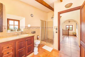 Casa di campagna \"Mirabo Ramonet\" con vista sulle montagne, Wi-Fi, piscina, giardino e terrazza - Image 2