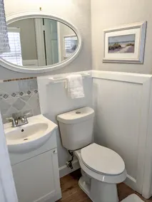 Pet-Friendly Waterfront Bayhouse with 300-Ft Fishing Pier - Image 2