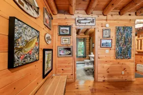🐾Halls on Mooselookmeguntic - Beautiful Log Home on Mooselookmeguntic Lake, dog friendly - Image 5
