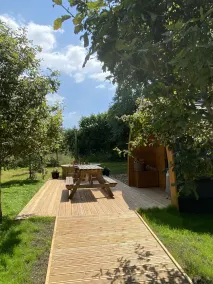 Wild Luxury Bluebell Glamping Pod with Wood Fired Hot Tub in quiet rural setting - Image 4