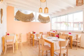 MARE MARIN BOUTIQUE HOTEL - Image 4