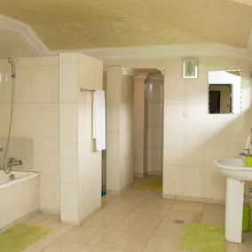 Ishakool Hotels - Image 4