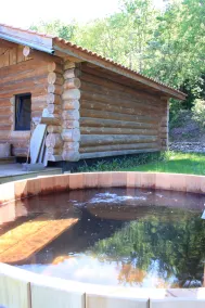 Gran casa tipo cabaña, baño nórdico de leña con vista a Montcuq - Image 2