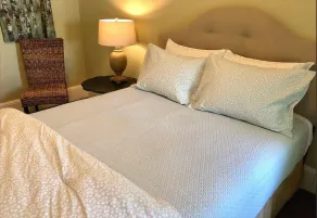 Pioneer Vacation Rentals - Pioneer North Suite downtown Ashland - Image 4