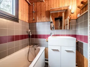 Chalet mitoyen Les Gets 6 pers. - Balcon Sud, Garage, Wi-Fi, Animaux admis - Image 4
