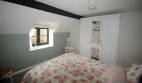 Beautiful and Quiet Rural hideaway for two near Ludlow with stunning views - Image 5