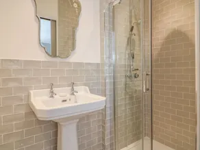 THE COACH HOUSE, pet friendly, luxury holiday cottage in Teignmouth - Image 2