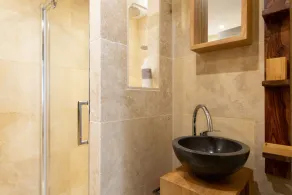 Stunning home with ocean views, 3 bedrooms, 3 bathrooms, Jacuzzi, sauna, Old Town - Image 5