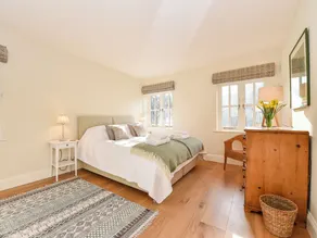 3 bedroom accommodation in West Burton - Image 5