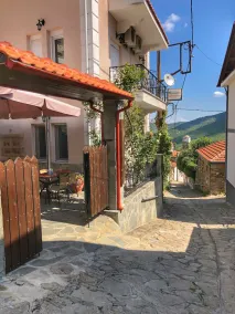 Guesthouse Monopati - Ξενώνας Μονοπάτι - Image 4