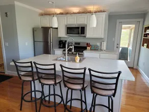 Modern Condo #3! - Image 5