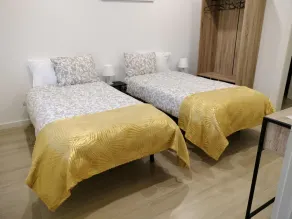 Quarto com Kitchenet junto ao Metro - Image 4