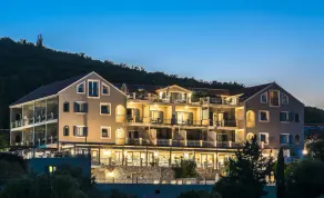 Almyra Hotel - Image 5