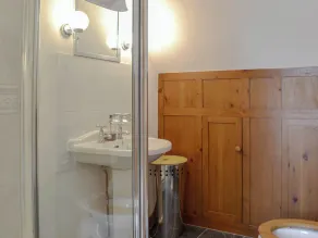 2 bedroom accommodation in Eardisland, near Leominster - Image 2