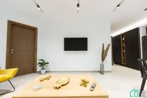 Sunset 203 Luxury apt With Gym in Lac1 - Image 2