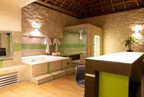 Bora Bora Suites & Villas - Image 2