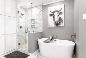 Modern Farmhouse - Hill Country Getaway - Texas Wine Country - Image 5