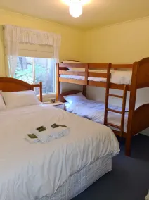 The Loft-Cottage Warburton\nSave by staying two nights or more - Image 5
