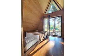 Cabin in the forest, near to ski lift, provide breakfast and dinner - Image 4
